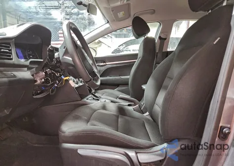 2019 Hyundai Elantra Se из США, поврежденный, VIN 5NPD74LF7KH406142